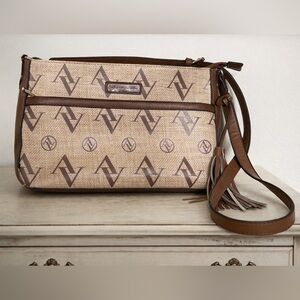 Adrienne Vittadini crossbody bag